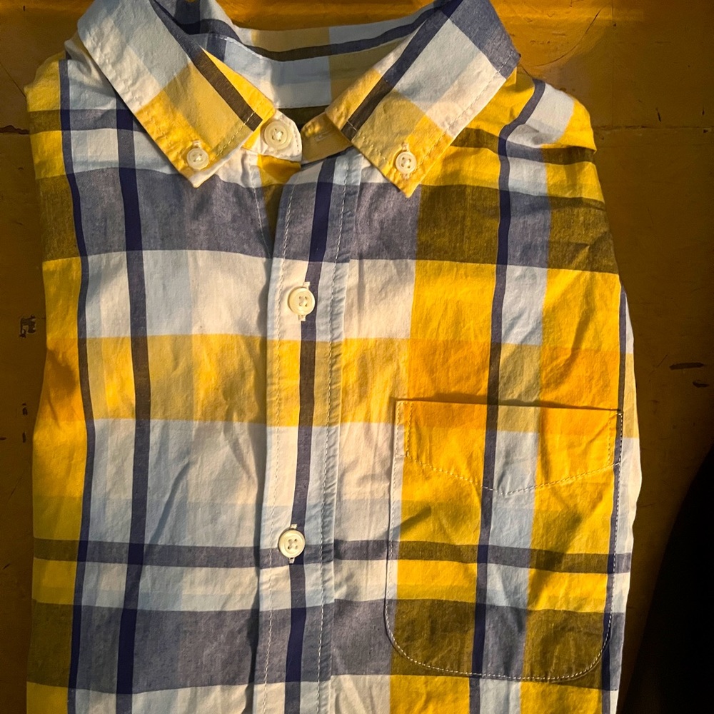 Gaps boys s/s dress shirt size 14-16